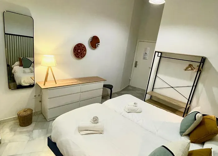 New Samay Hostel Siviglia